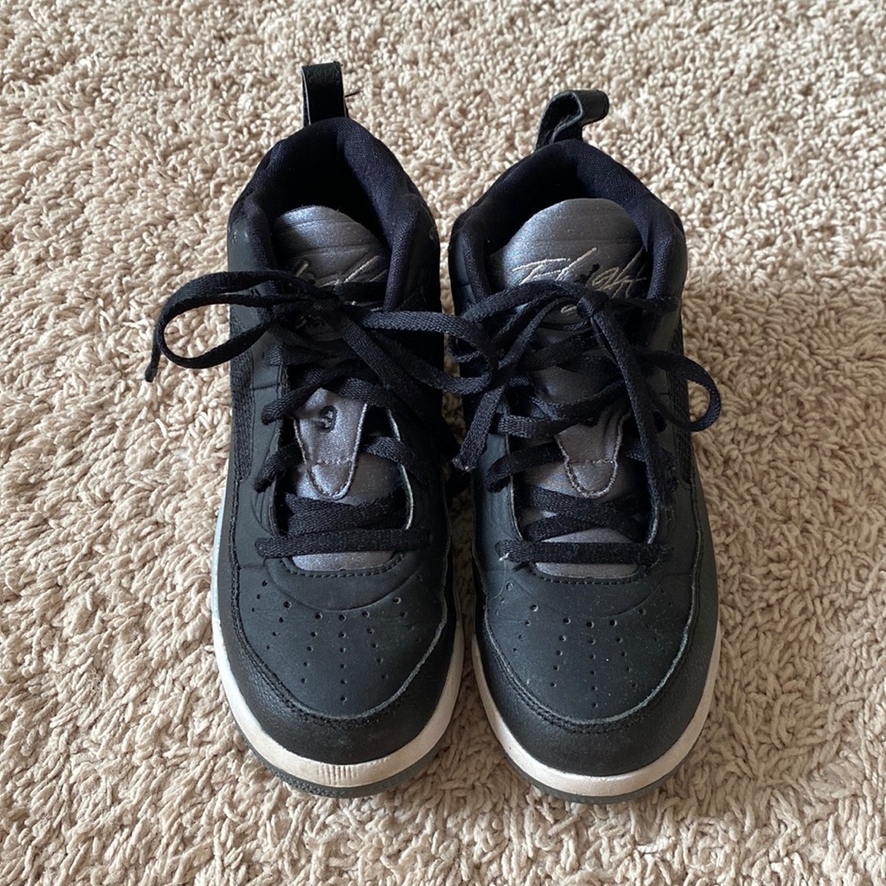 Jordan Flight Mids